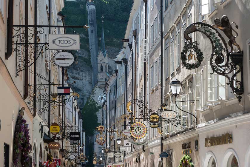 Getreidegasse.