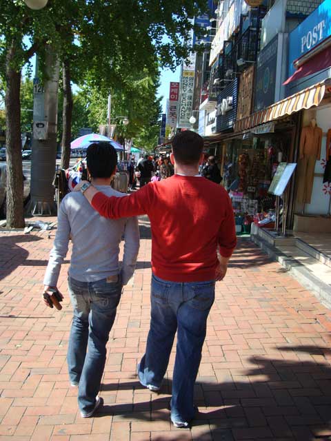 Free-wheeling Itaewon.