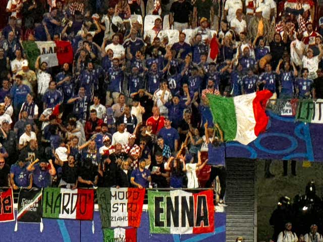 Italy fans.