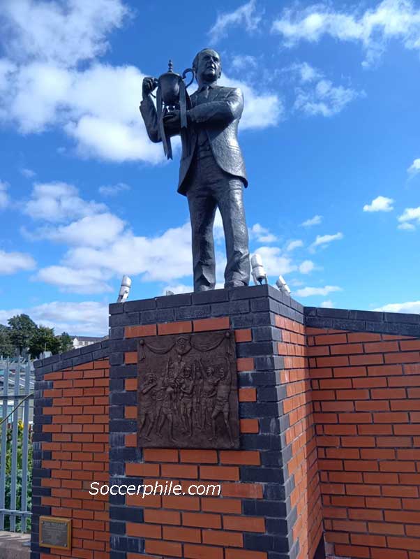 Jim Mclean statue, Dundee.