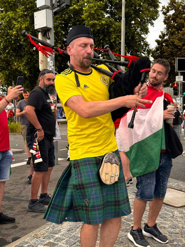 Scotland piper.