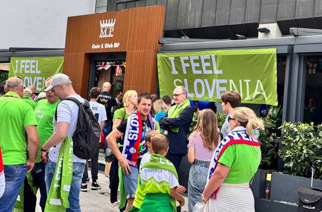 Slovenian fans, Stuttgart.