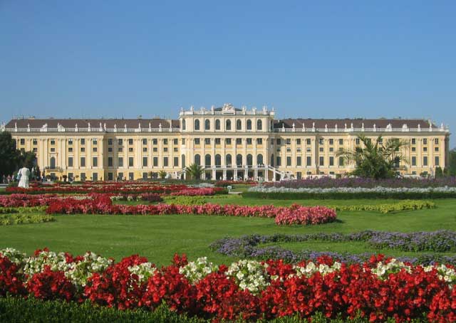 Schonbrunn Palace, Vienna, Austria.