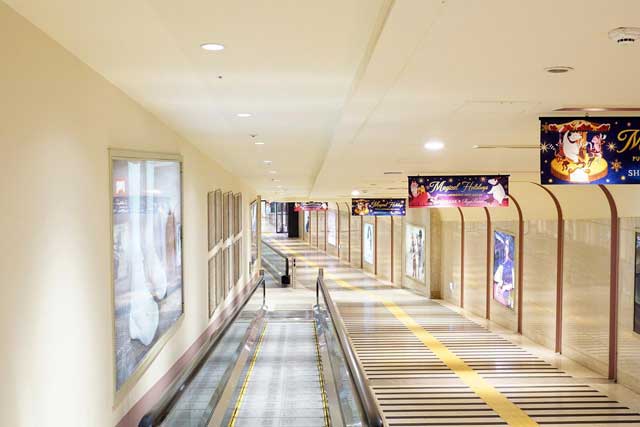 Hoehyeon Station, Line 4, Seoul.