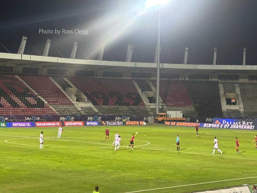 Bohemians v 1. FC Slov&aacute;cko.