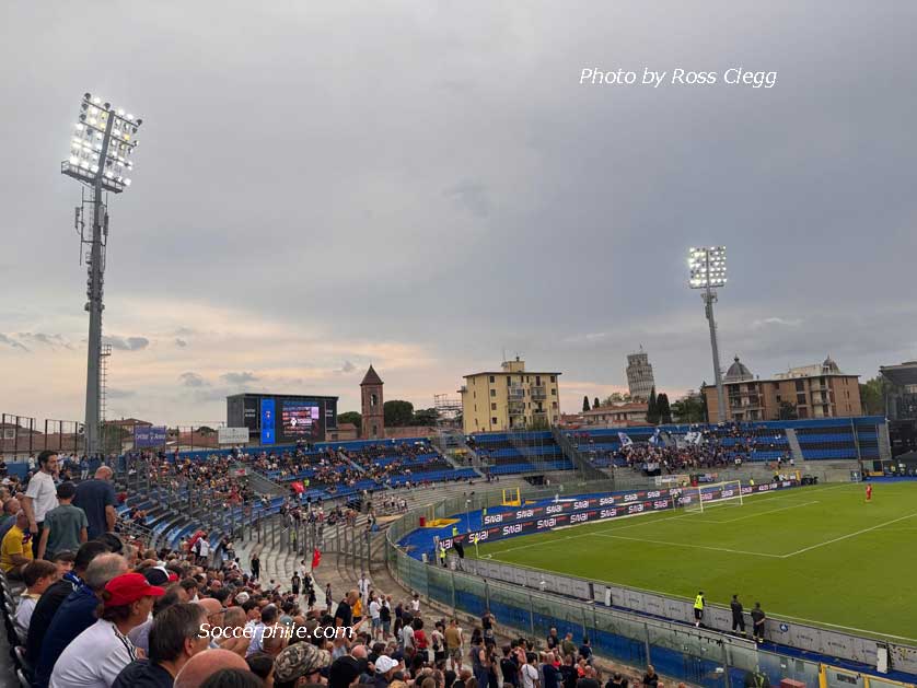 Serie B action v Empoli.