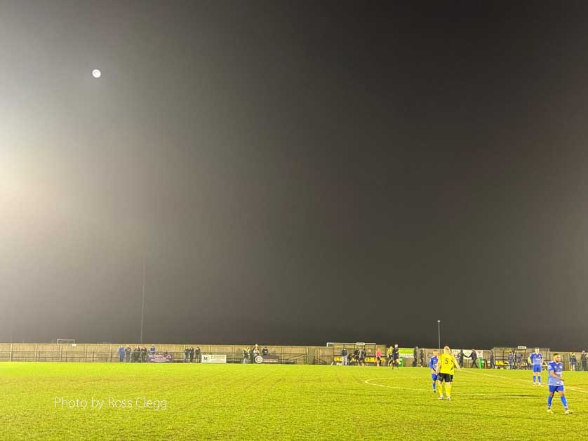 Hucknall Town v Harrowby United.