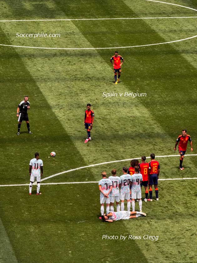 Free kick Spain.