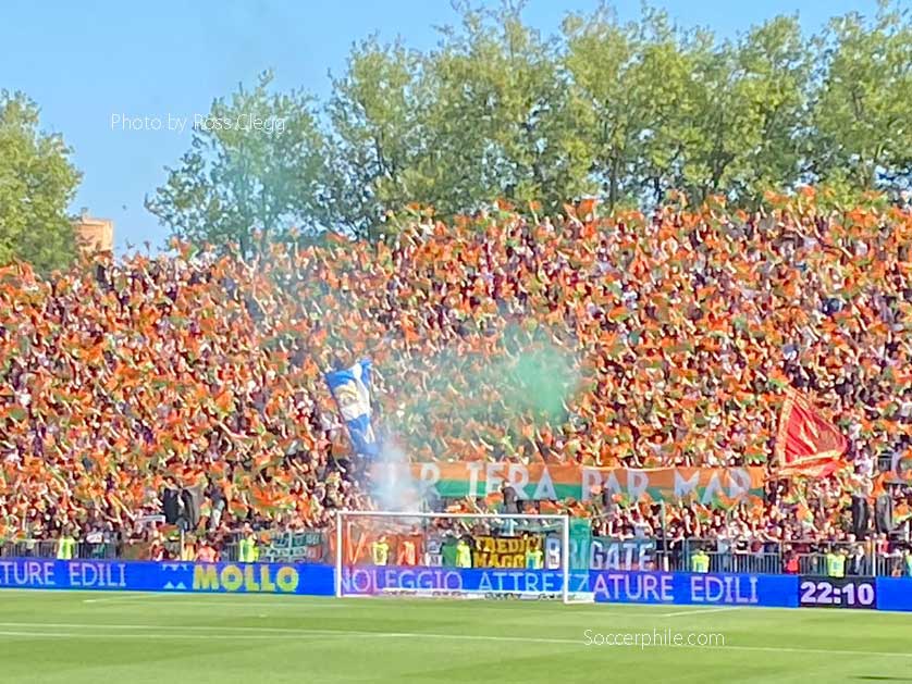 Home fans.