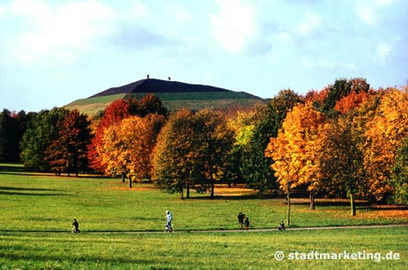 Lohmuhlental-mit-Rungen, Gelsenkirchen.